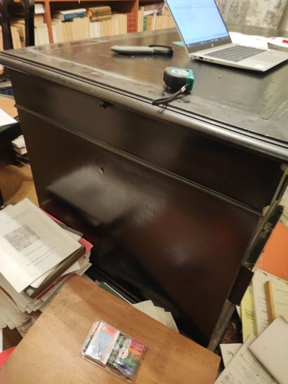 Cabinet in blackened wood including : pedestal...