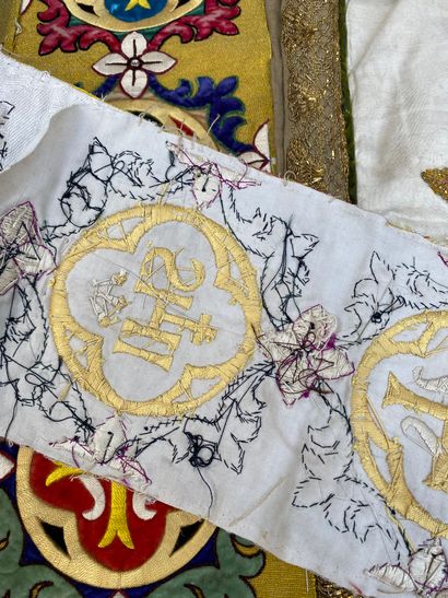 9 Set of disassembled chasuble elements:...