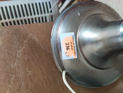 Lampe de bureau dans le goût des modèles...