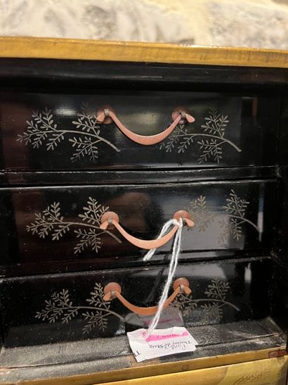 JAPAN
Lacquer box with a bridge crossing...