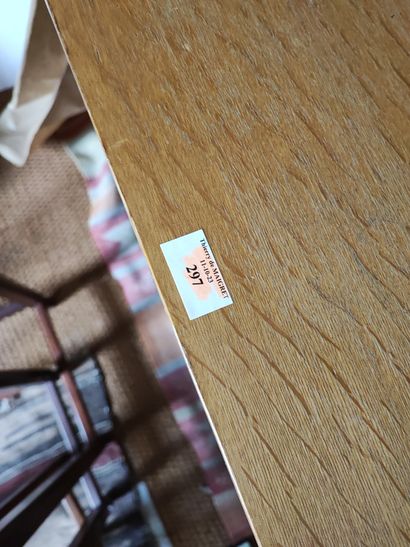 Wallet table based on the 
