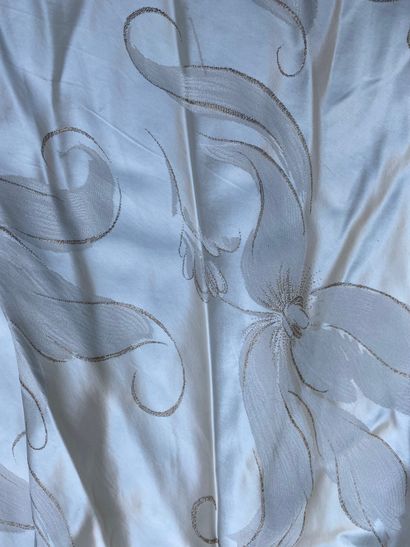 N Set of 3 long strapless dresses:
one in...