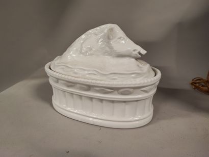 White porcelain boar terrine. Length: 24...