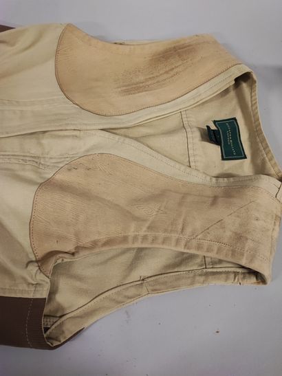 Set of 3 vests including: -HOLLAND & HOLLAND...