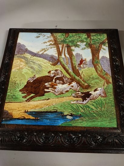 LONGWY. Plate coaster with wild boar decor,...