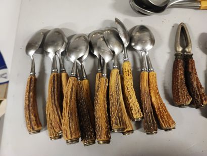 Set of cutlery, knife, soup spoons, dessert...