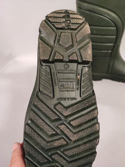 POLYVER. Pair of khaki waterproof boots/...