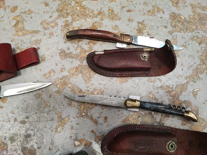 LAGUIOLE. Set of seven miscellaneous folding...