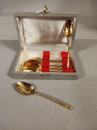 Six gilded metal coffee spoons with doe foot...