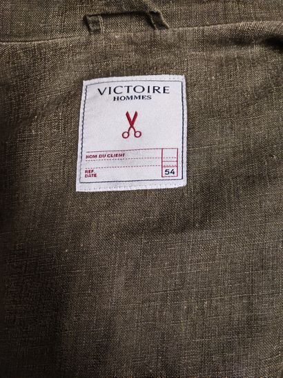 Set of 4 coats, two sleeveless, khaki and...