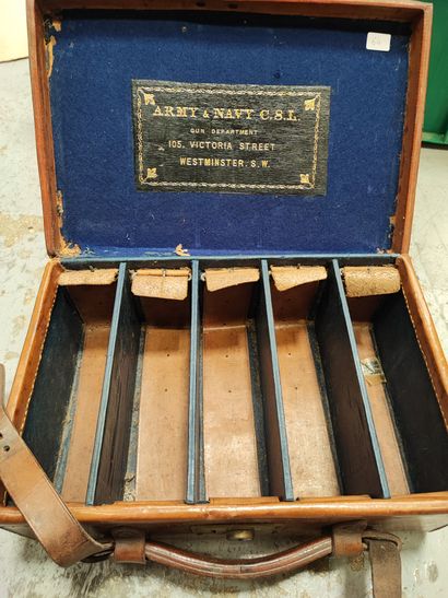 Five-compartment leather cartridge case,...