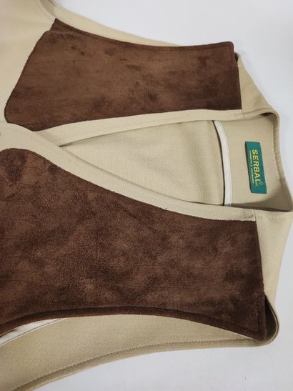 Set of 3 men's vests including: -HOLLAND...