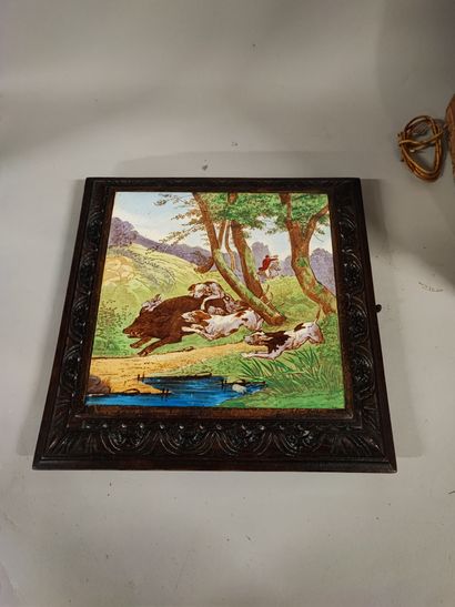 LONGWY. Plate coaster with wild boar decor,...