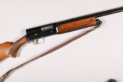 Browning Auto 5 calibre 12/70 rifle (n°7238421)....