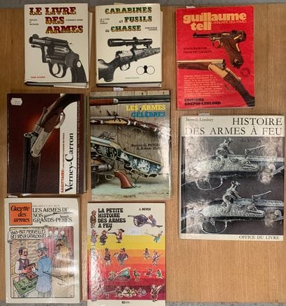 Dominique VENNER. The gun book. Pistols and...