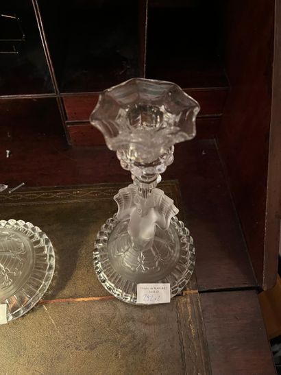 PORTIEUX MANUFACTURE (Lorraine)
Two molded...