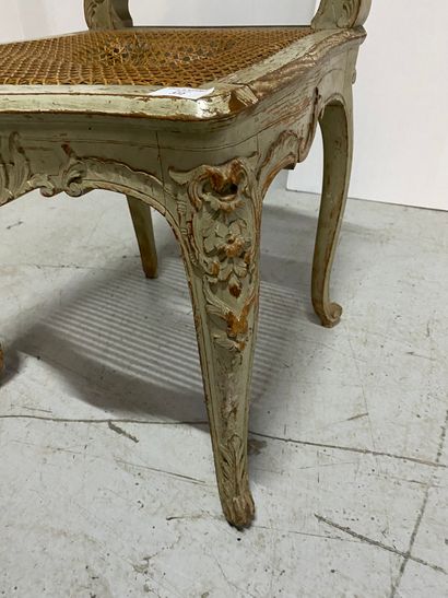 Wooden chair carved with acanthus, rocailles...