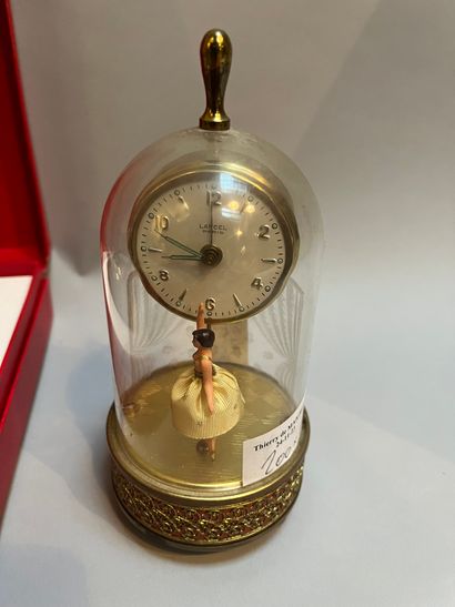 LANCEL, Paris, gilded metal table clock,...