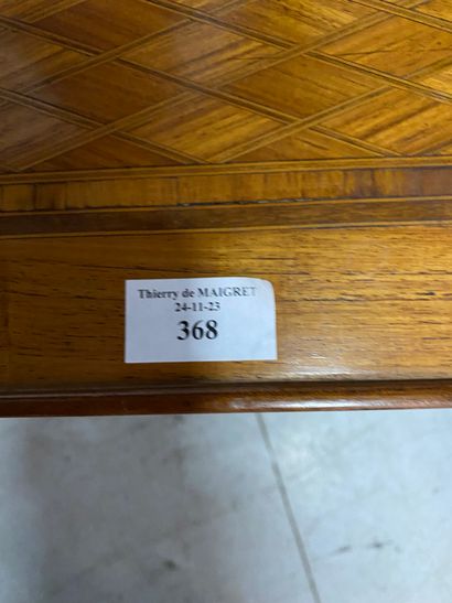 Small veneered table, one drawer in the waist,...