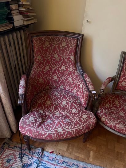 Set of three seats: bergère, medallion armchair,...