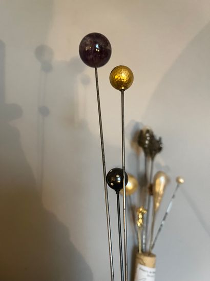 1 lot of various hairpins including fancy...