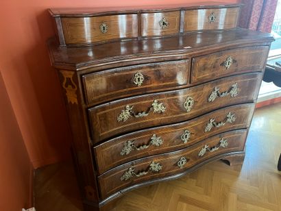 Tiered chest of drawers
Partly early 18th...