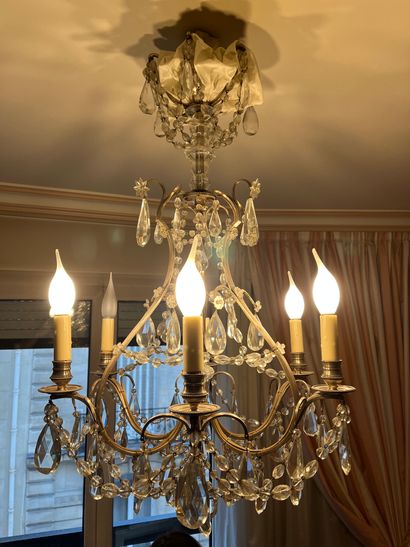 Chandelier with pendants 
Louis XV style
Height:...