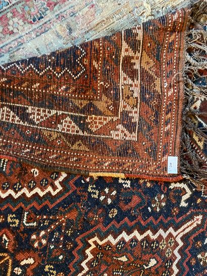CAUCASE
Two carpets with diamond-shaped medallions
A...