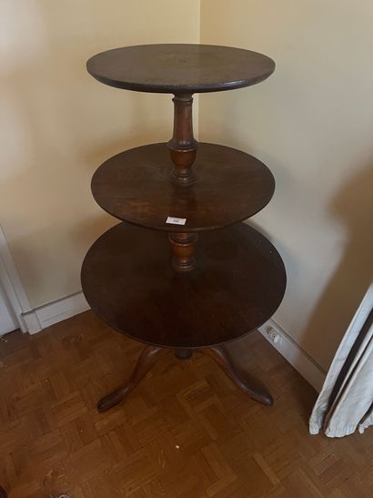 Oak dumb waiter with three trays
H : 103...