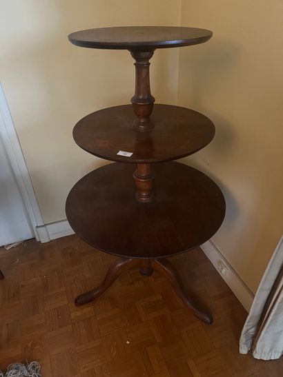 Oak dumb waiter with three trays
H : 103...