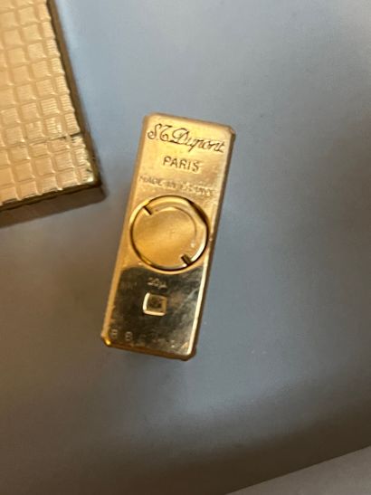 Lot of ten Dupont lighters in gilded or silvered...