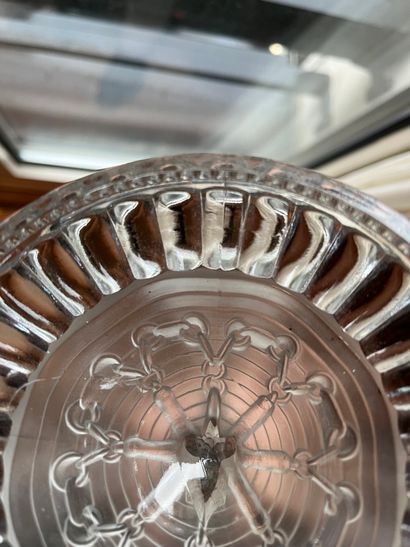 PORTIEUX MANUFACTURE (Lorraine)
Two molded...