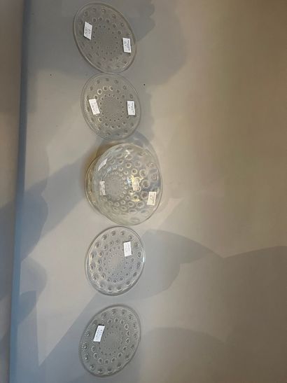 Lalique France set
two bowls (diam: 26 and...