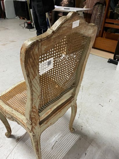 Wooden chair carved with acanthus, rocailles...