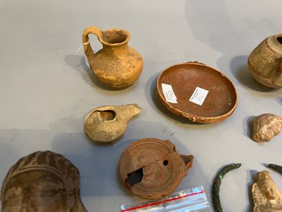 Lot of objects in the Antique style: two...