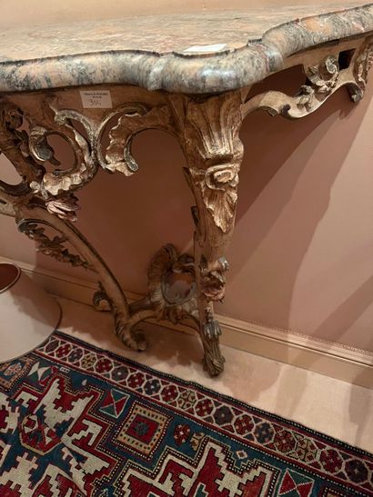 Small Rocaille lacquered console 
Louis XV...