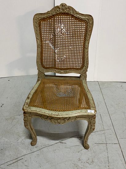 Wooden chair carved with acanthus, rocailles...