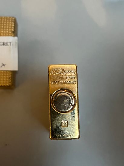 Lot of ten Dupont lighters in gilded or silvered...