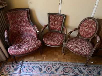 Set of three seats: bergère, medallion armchair,...
