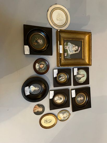 Lot of ten framed miniatures: portraits of...