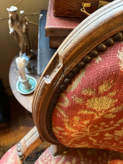 Set of three seats: bergère, medallion armchair,...