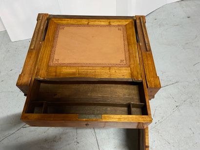 Small veneered table, one drawer in the waist,...