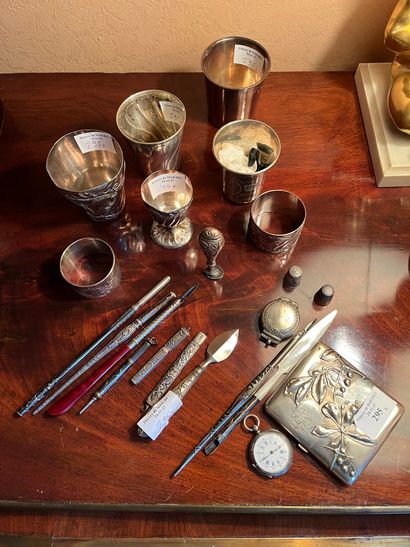 Silver and silver plated lot including feathers,...