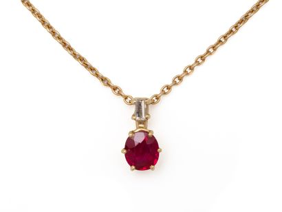 Pendant in 750 thousandths gold, adorned...