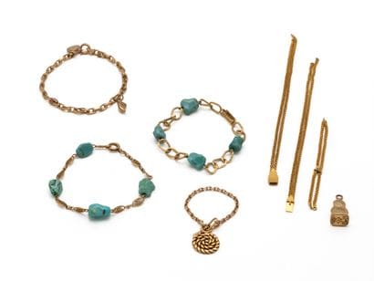Lot en or 750 millièmes composé de 3 bracelets...