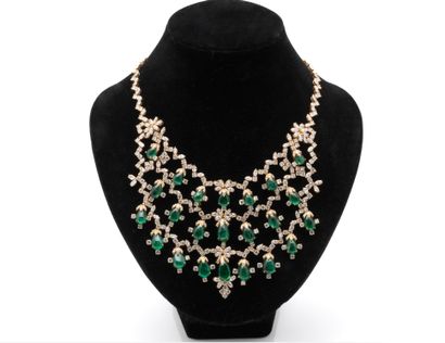Large, fully articulated drapery necklace...