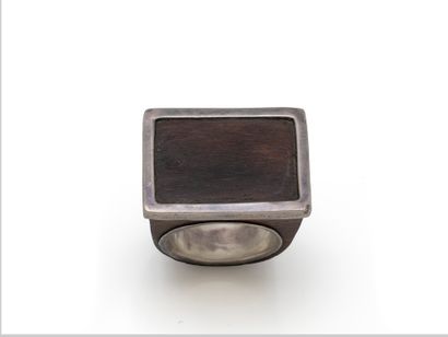 Important modernist-style wooden ring, the...