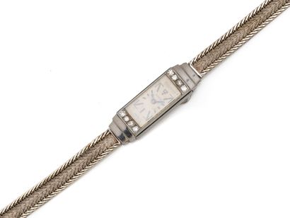 JAEGER LECOULTRE. Ladies' wristwatch in platinum...