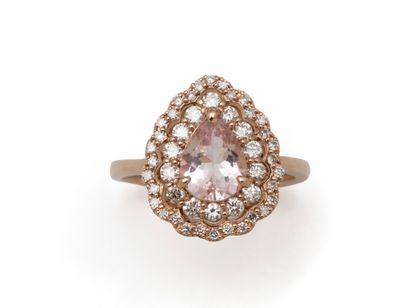 Bague en or rose 750 millièmes, ornée d’une...