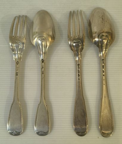 DEUX COUVERTS DE TABLE en argent. SAUMUR,...